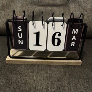 Black and White Perpetual Calendar